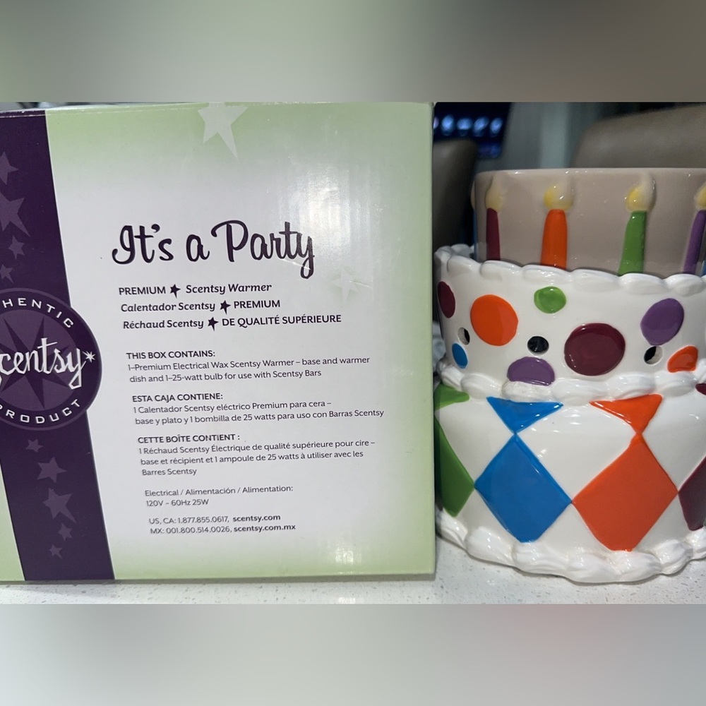 Scentsy warmer It’s a party